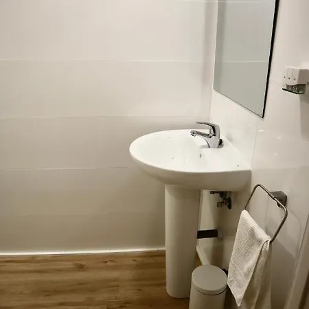 Merced10 1a Apartamento