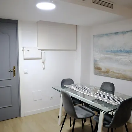 Merced10 1a Apartamento