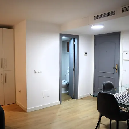 Merced10 1a Apartment *